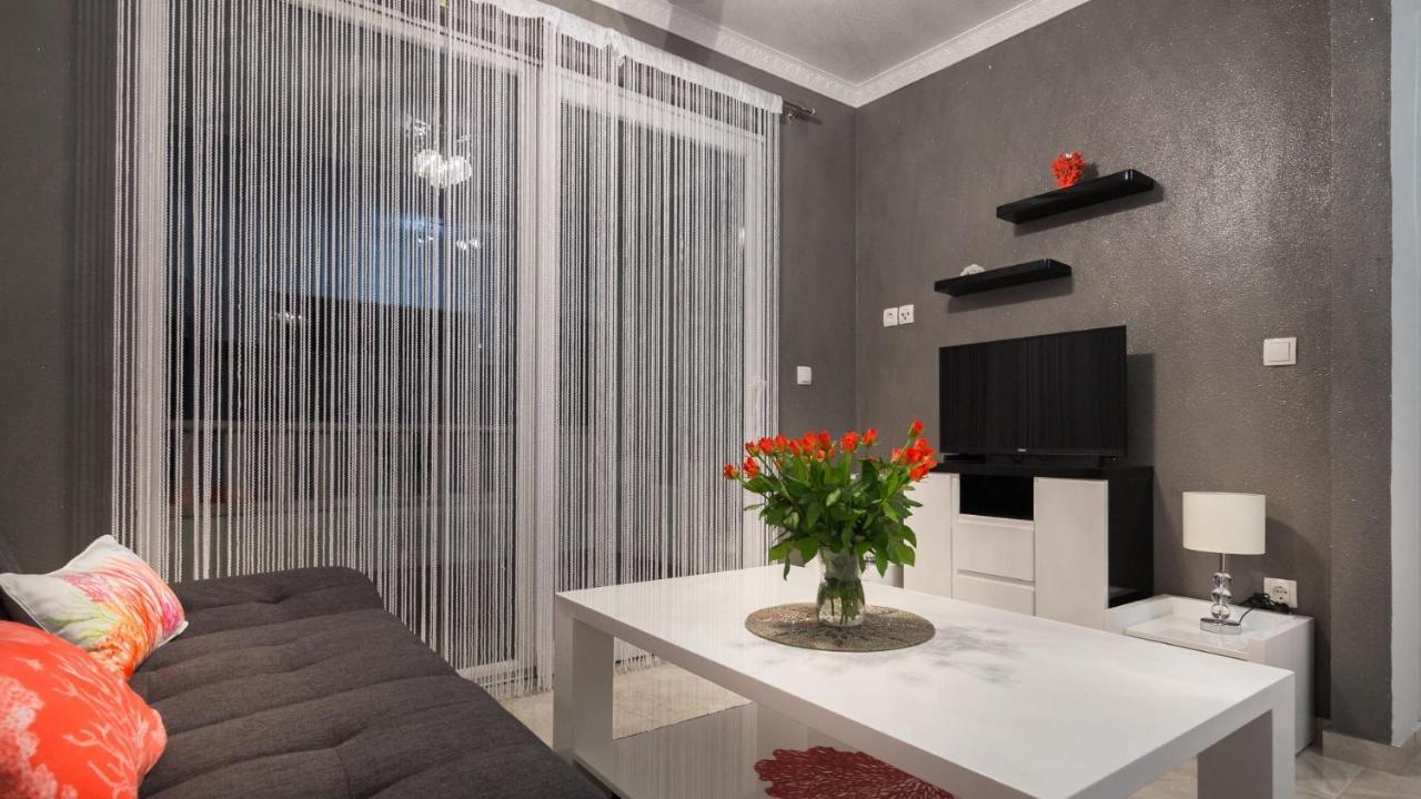 La Perla Apartments Sutivan Dış mekan fotoğraf