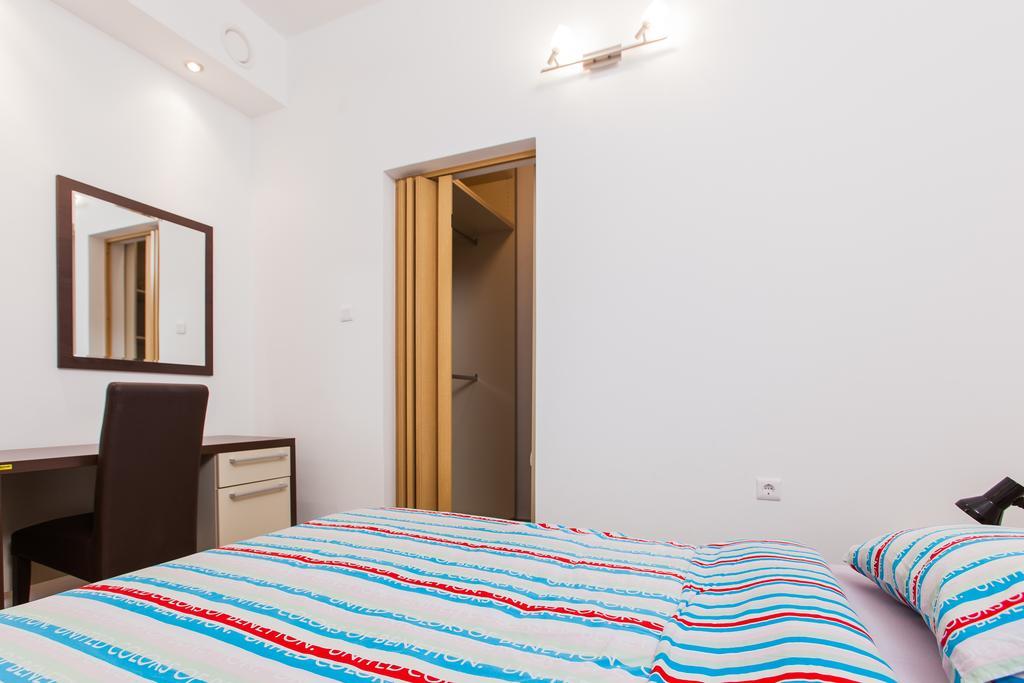 La Perla Apartments Sutivan Dış mekan fotoğraf